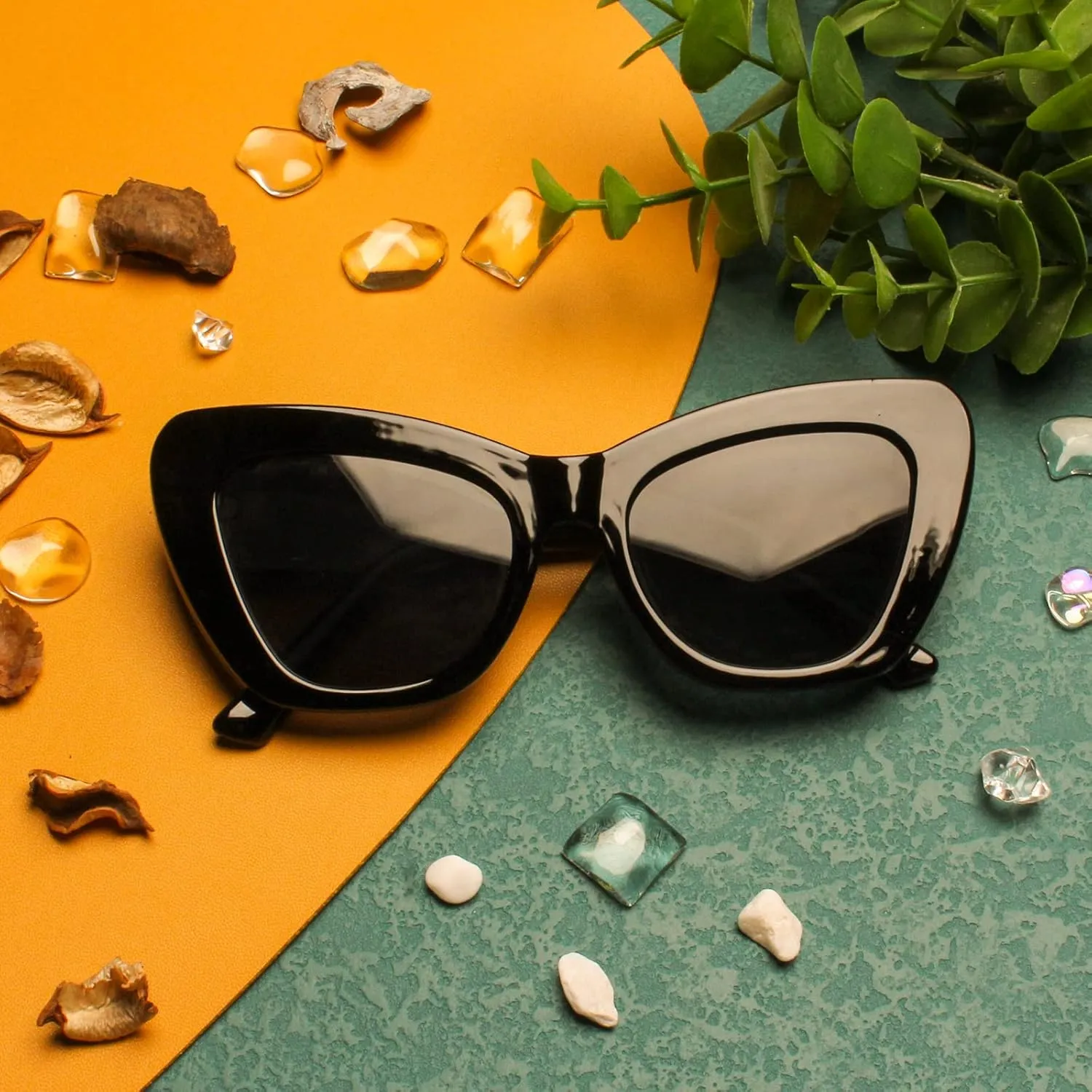 Freckles Mark Trendy Designer Sunglasses Womens Cute Fashion Square Cat Eye Sun Glasses