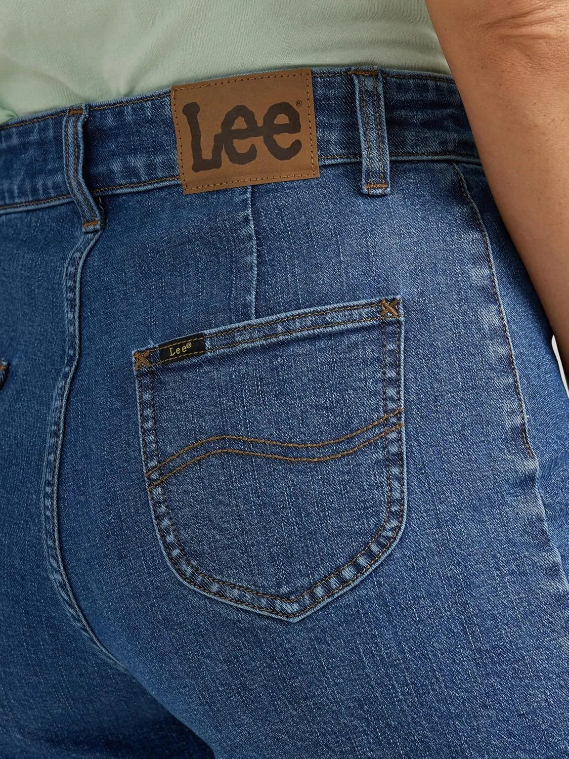 Lee Women's Legendary Seamed Denim Short